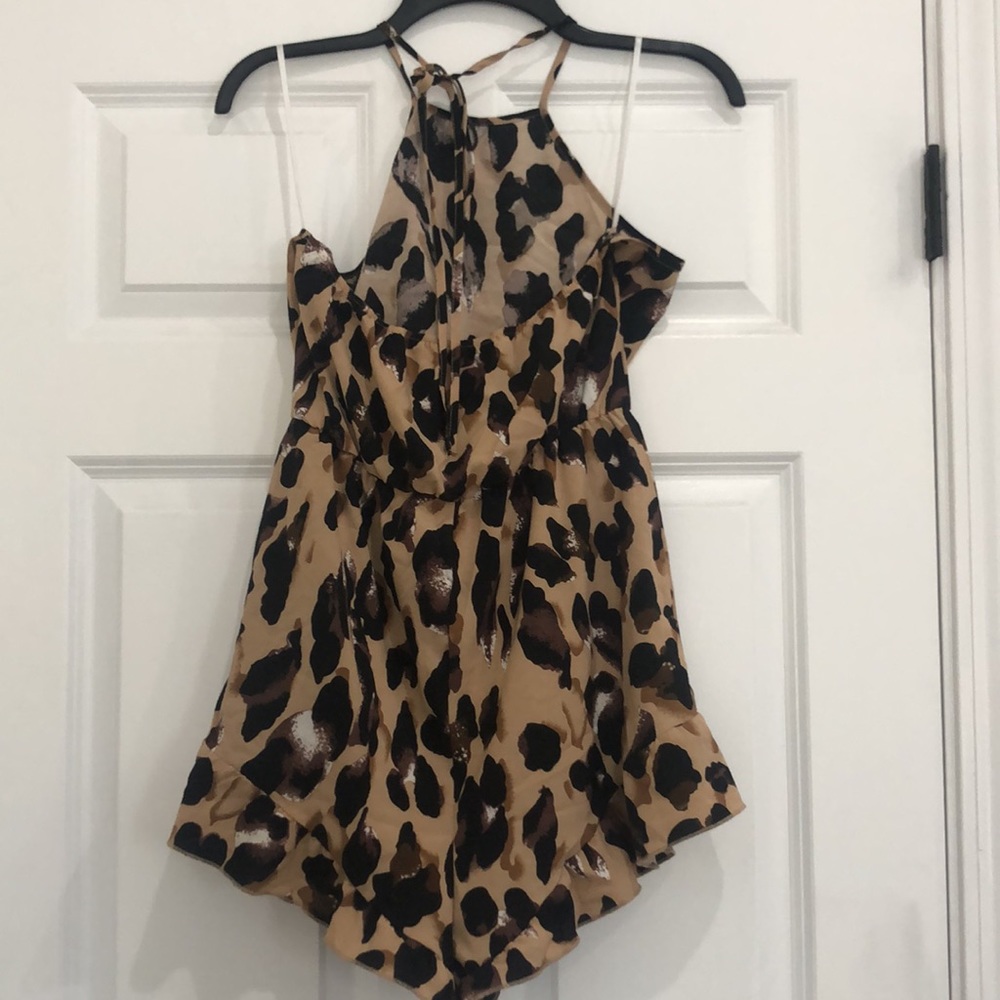 SHEIN cheetah print romper - Picture 5 of 7